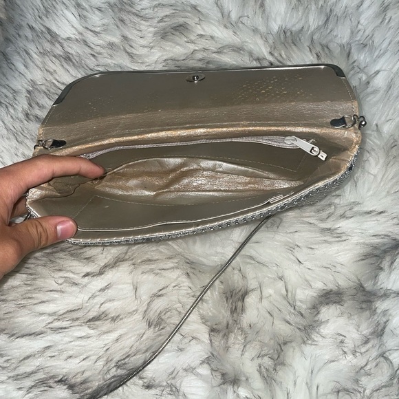 Vintage🤍Sliver purse silver flap bag shoulder bag - Picture 8 of 12